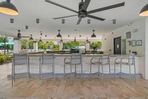 Vista Cay Getaway Luxury By Universal Orlando