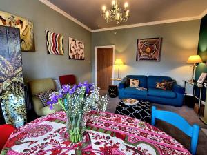 Artists Retreat at Number 35