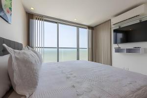 1004 Morros City - Spectacular 1 Bedroom Condo