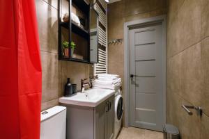 S9 rrlux free parking