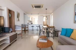 Hermoso Apto 2 Hab Piso 11 en Morros City