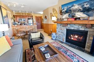 Highland House 119 Next To Slopes Trails WiFi In Village With A View