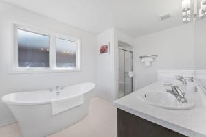 Luxury New Home By Niagara Fall