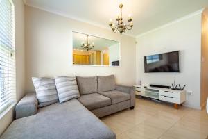 Coral Breeze Walk to Everything