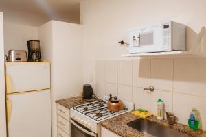 MONOAMBIENTE DIBU te ataja todos los penales y tiene cochera