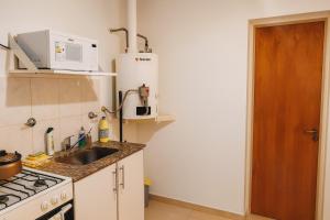 MONOAMBIENTE DIBU te ataja todos los penales y tiene cochera