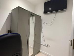 Riverside Homestay for London EXCEL, London City Airport, O2 & easy Access to Central London