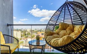 Vieli Luxury Apartment with heated Pool,Gym,1 min walk to Mall