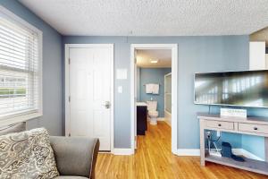 Jocelyn Manor Unit 73