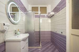 RANA Apartment - Modern & Sunny Flat near Durres Center & Beach