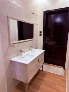 شقق منزال حي الأناهي - m4