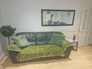 E13 x DM4 weekly monthly deals