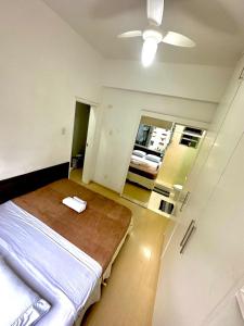 Apartamento 400 metros da Praia de Copacabana – Conforto e Localização Perfeita