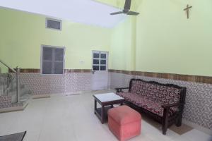 Hotel O Santoshi Guest House