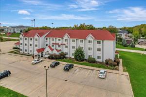 Ramada Limited Bloomington IL I-74I-55