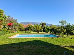 Linda Casa Granizo, Olmue