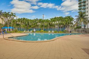 Steps to Sand! 10th-Floor Sunny Isles Beach Escape