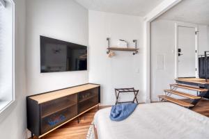 Stay Portland - Bright Brooklyn Studio