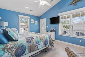 Dont Worry Beach Happy, Newly Remodeled