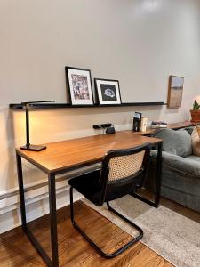 Flexhome West Town 2BR Duplex Apt T2