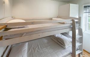 2 Bedroom Awesome Home In Byxelkrok