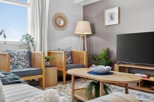 Coastal Escape with River Views in Casino Towers