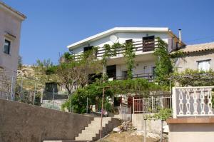 Apartment Zubovici 241c