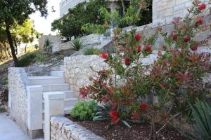 Seaside secluded apartments Cove Rasohatica, Korcula - 5453