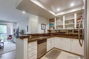 Cozy 2-bedroom in Central SD