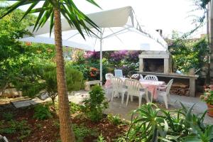 Apartments by the sea Prizba, Korcula - 14499