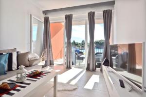 Apartments by the sea Prizba, Korcula - 14499
