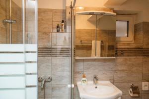 Holiday house with a parking space Zlobin, Gorski kotar - 15452