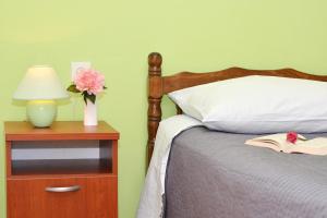 Apartments by the sea Vinisce, Trogir - 16485