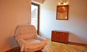 Apartments with parking space Slatine, Ciovo - 6891