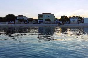 Apartments by the sea Sevid, Trogir - 12671