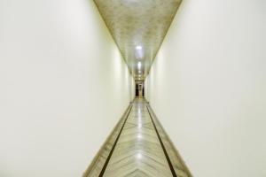 Hotel O Vishwakarma Palace