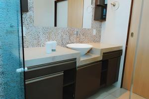 Casa com Piscina | Cond. de Luxo Perto do Mar