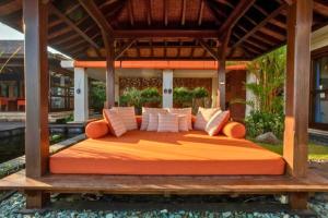 Galena 6 BR Private Pool Villa With Sea View ZN318