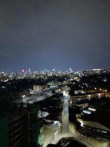 Modern 1-Bedroom Apartment in Parklands with City View