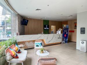 All Nite & Day Kebon Jeruk