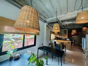 Coco Mountain View Guest House Hotel