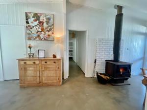Robes Hidden Gem - WiFi Pet Friendly Outside