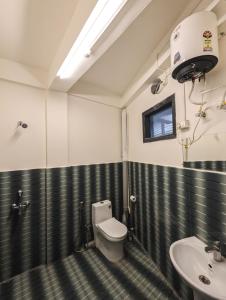 Dzukou Lodge - Boutique Homestay in Viswema