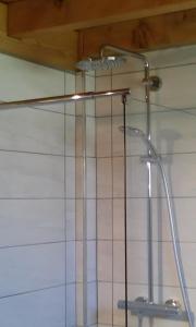 Appartements Les Hirondelles : Appartement avec Terrasse