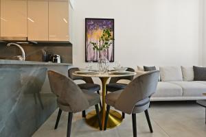 New, Bright & Cozy 1BD at Paragon by IGO, Dubai