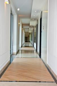 One-Bedroom Apartment with Terrace - ul. Abrahama 24 / A8 room in BlueApart Apartamenty Na Plaży Jastarnia