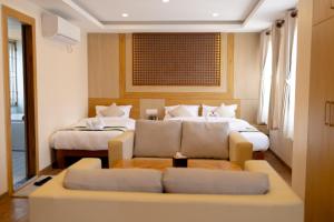 Atithi Hotel & Apartment