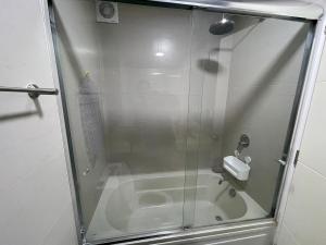 Comfortable apartment steps away from San Isidro