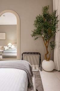 Luxury Studio at Marquise Square with Burj Khalifa View