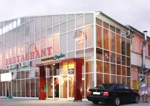 沙非旅馆 - Orheiul Bistriţei